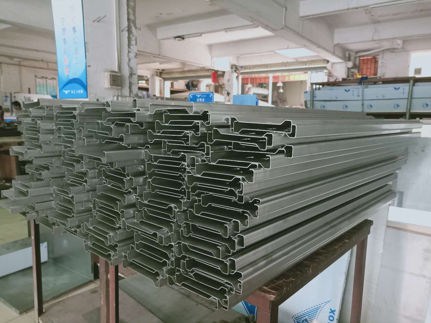 百藝公司:不銹鋼水槽 百藝公司:不銹鋼水槽