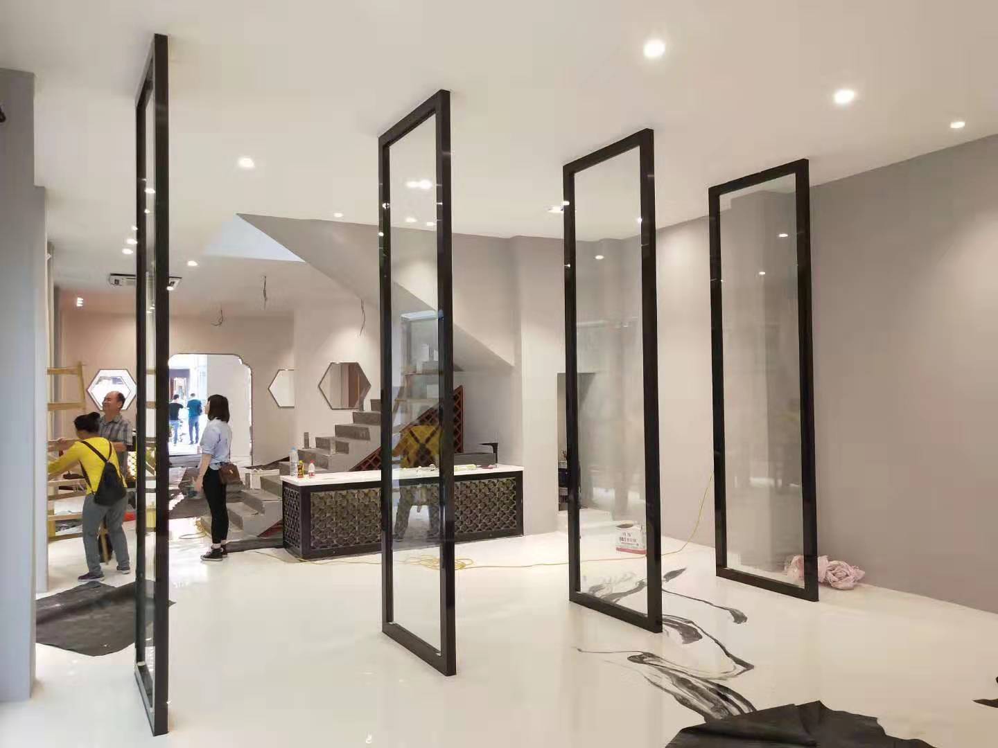 翰林才子:不銹鋼門(mén)框包邊 翰林才子:不銹鋼門(mén)框包邊